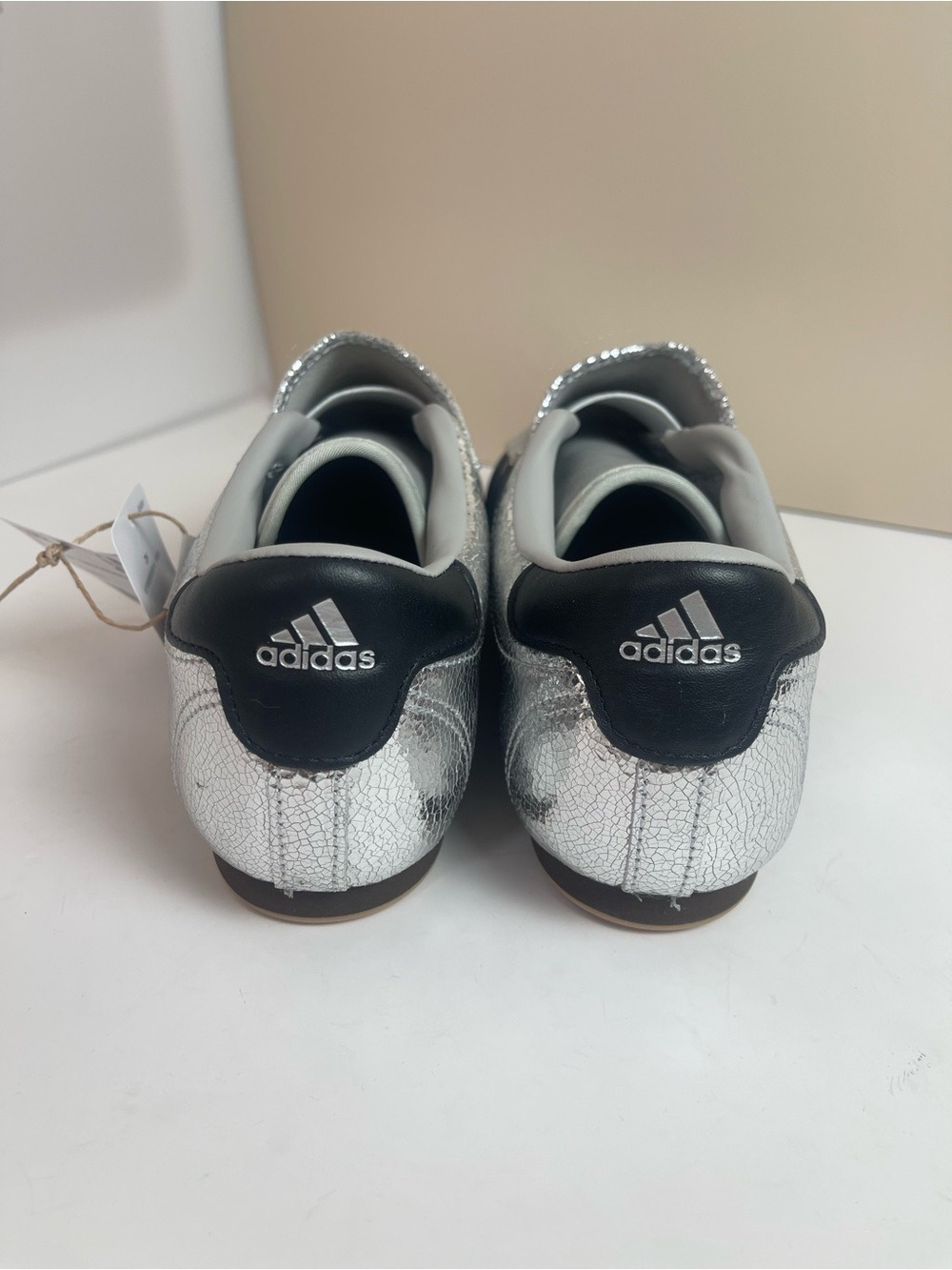 Adidas Originals Taekwondo Women’s Leather Silver Metallic Black Sneakers 6.5 - Picture 9 of 12